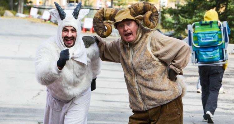 Two runners dressed up as a mountian goat and bighorn sheep.