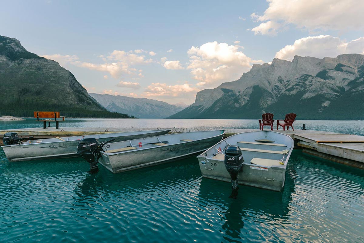 Lake Minnewanka Boat Rentals: Motor Boats & Kayak Rentals Lake Minnewanka Boat Rentals: Motor Boats & Kayak Rentals