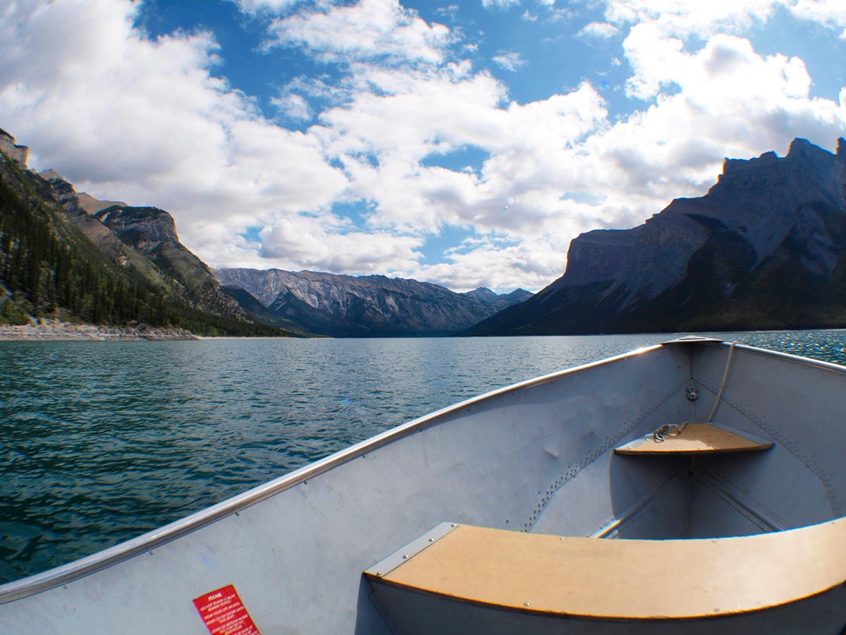 Lake Minnewanka Boat Rentals Motor Boats & Kayak Rentals