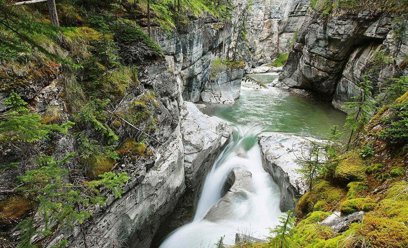 Maligne Canyon Discover the Deepest Canyon in the Rockies