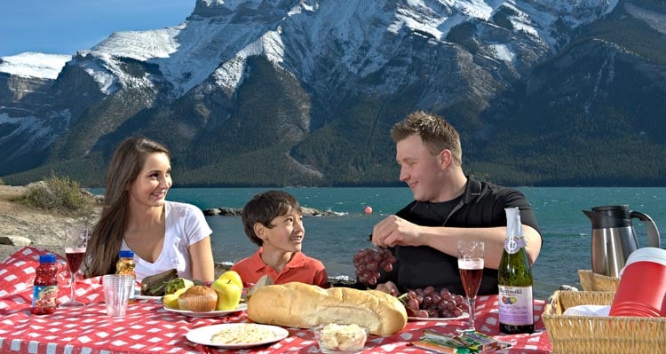 Picnicking In Banff Tips Tricks And The Best Picnic Spots