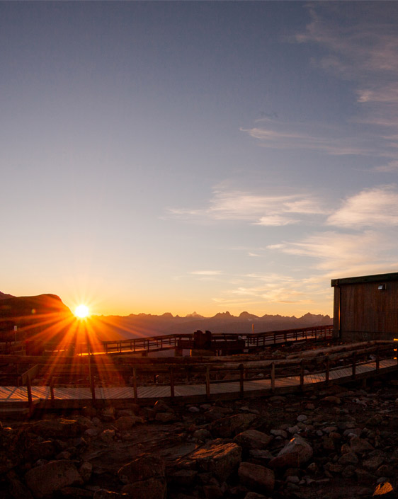 A sunset view from atop Whistlers Mountain at the Jasper SkyTram tramway.