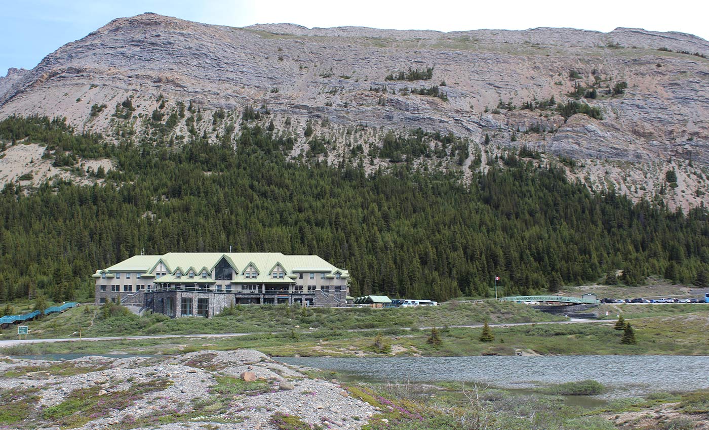 Welcome to the Columbia Icefield 