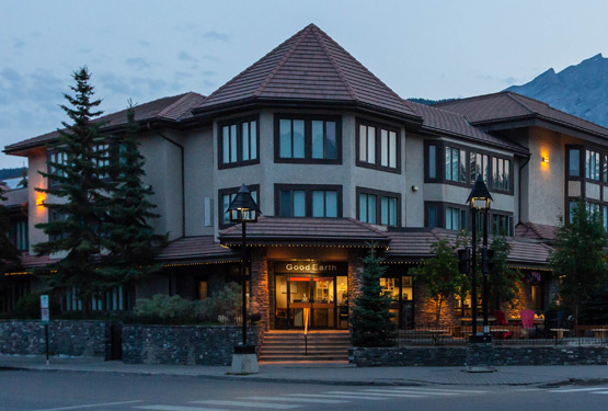 An exterior view of Good Earth Coffeehouse in Banff, Alberta.